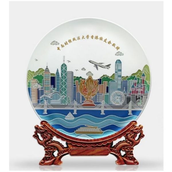 晶化玻璃紀念盤擺件，展現香港本土文化與舊城風貌設計，具收藏價值的企業藝術禮品 - BeGift