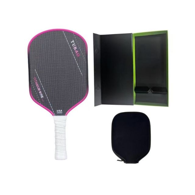 黑色碳纖維 Pickleball 球拍，展現高端磨砂質感與蜂窩芯結構 - BeGiftHK