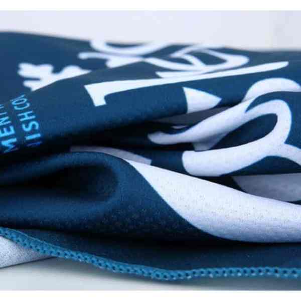 戶外活動_冷感運動毛巾訂製_彩色熱昇華印刷_掛扣收納樽_馬拉松禮品 fun run