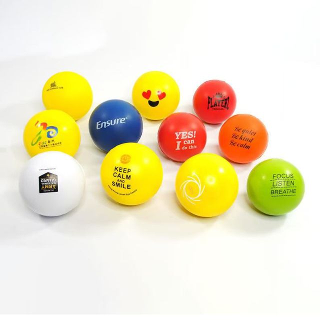 彩色PU發泡壓力球訂製_印有多種企業Logo及Slogan_辦公室減壓與復健玩具