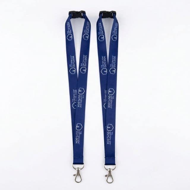 RPET安全扣掛繩訂製_深藍色防勒頸企業證件帶_絲網印刷公司Logo_ESG展覽工作人員掛頸繩