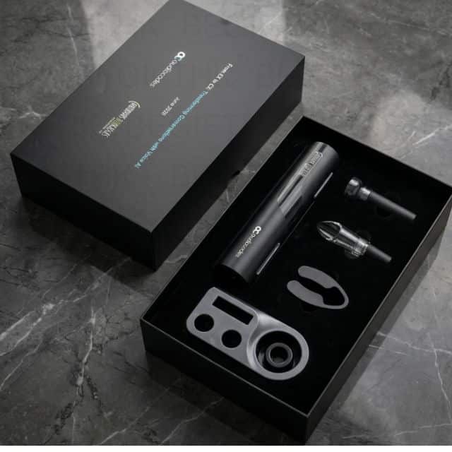 電動紅酒開瓶器訂製_AudioCodes科技企業VIP禮品案例_高階天地蓋黑卡硬盒連植絨EVA內托_商務品酒配件套裝